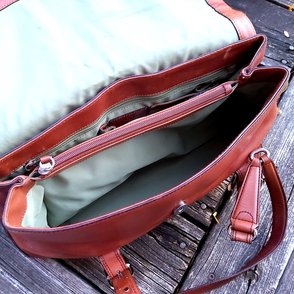 Cole Haan Trinity 04 Light Brown Shoulder Bag - Picture 9 of 11